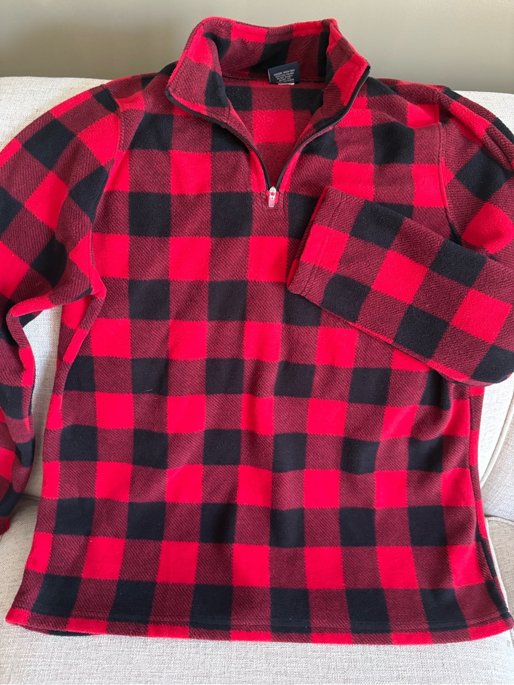 Woman’s XL Red and Black Buffalo Plaid Quarter-Zip Fleece PTP 22”Length 28”SOFT
